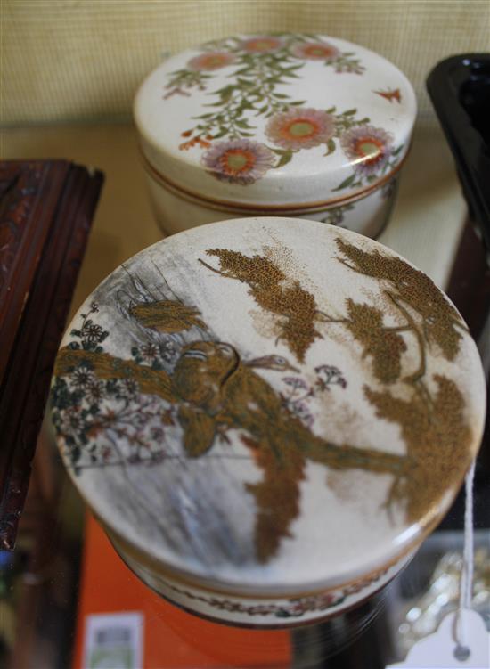 Pair Satsuma boxes(-)